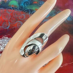RIC Erika Hult de Corral Taxco Sterling Silver Modernist Statement Ring